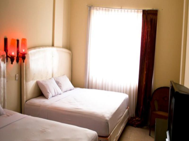 King Hotel Wates  Ngoại thất bức ảnh