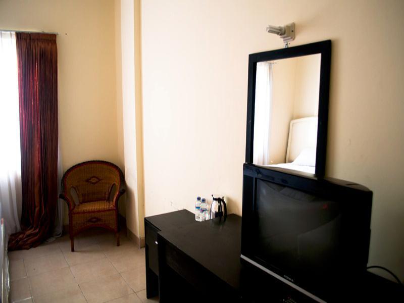 King Hotel Wates  Ngoại thất bức ảnh